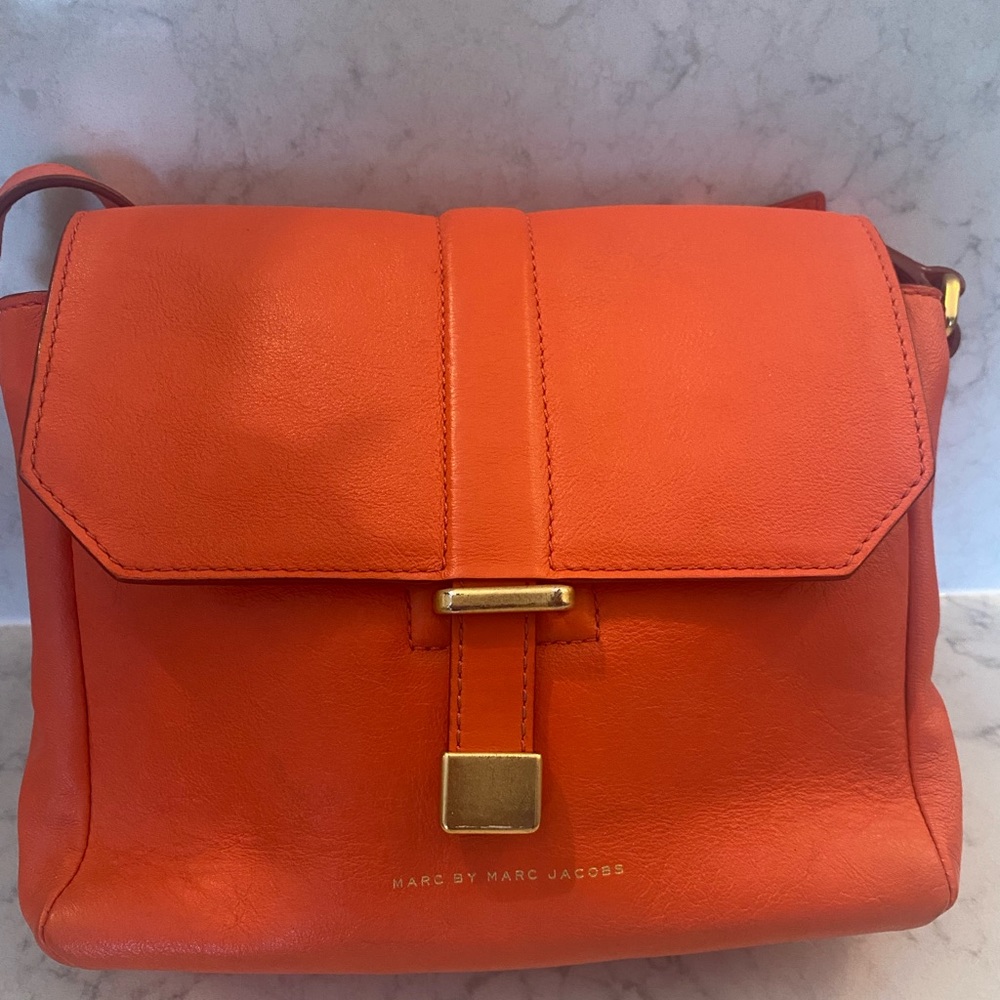 Perfect Summer Marc Jacobs Leather Bag